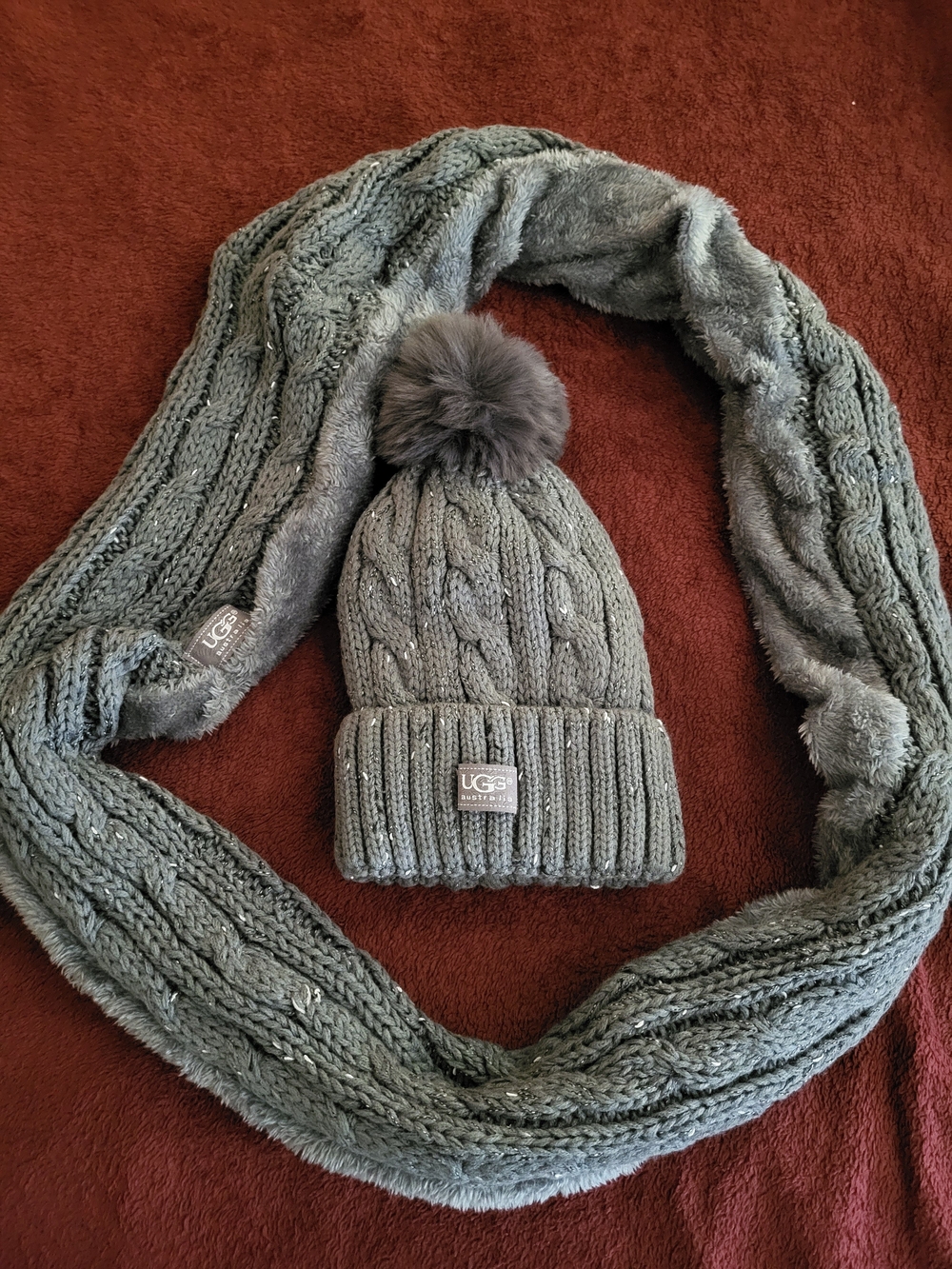 UGG Grey Knit Pom Beanie and Matching Cable Scarf